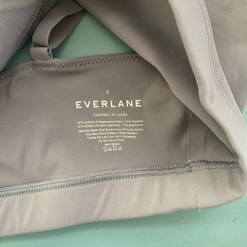Everlane the invisible square neck bralette plum grey S - Picture 4 of 4